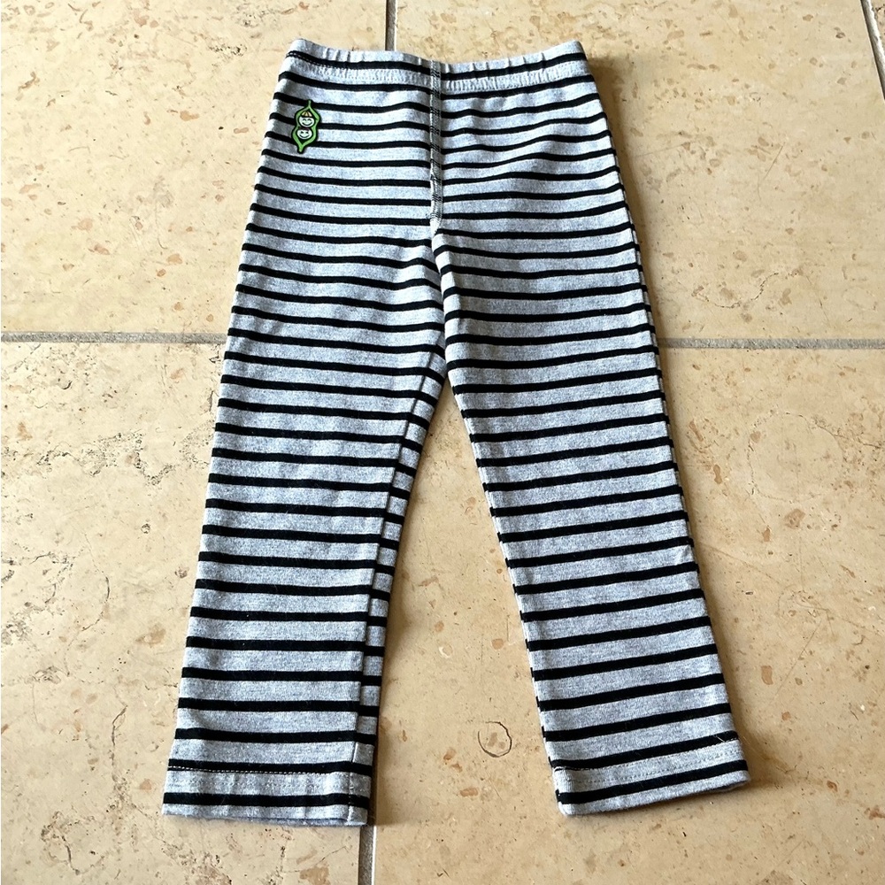 (3 for 20.00) Peekaboo Beans Striped Gray and Black Kids Leggings size 2 toddler